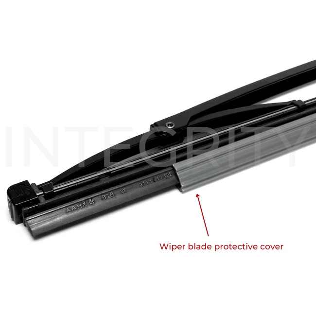 Newmar RV 32" Hookslot / Saddle Wiper Blade 106879H