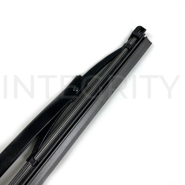 Newmar RV Wiper Blade 32" J-Hook 800 mm 136745