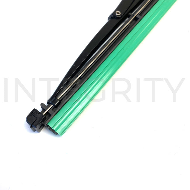 Newmar RV Wiper Blade Straight Bolt On Saddle Mount 39" 011054A
