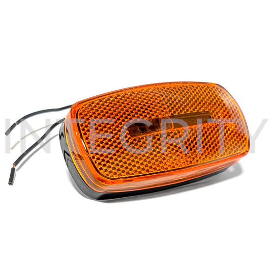 RV Amber Clearance Light Incandescent, Black Base (to fit Newmar 129114)