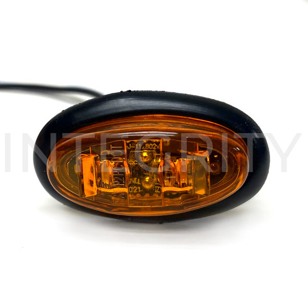 Newmar RV Amber Clearance Light Front Oval 119735