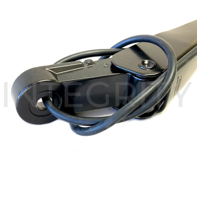 Newmar RV Wiper Arm Bolt On Saddle Mount 30" 750 mm 136761B