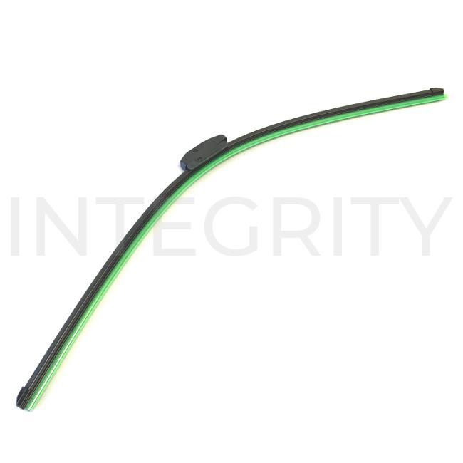Newmar RV Wiper Blade J-Hook Contour 32" 800 mm 014916